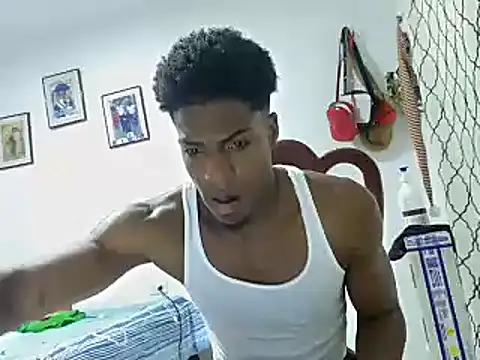 andrews2399 online show from 01-10-25, 01:42