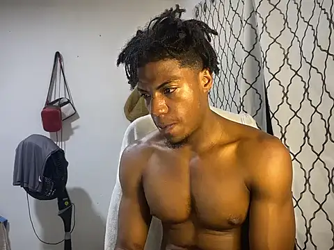 andrews2399 online show from 10-04-25, 01:47