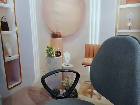 Love bug15 online show from 02-05-26, 01:27