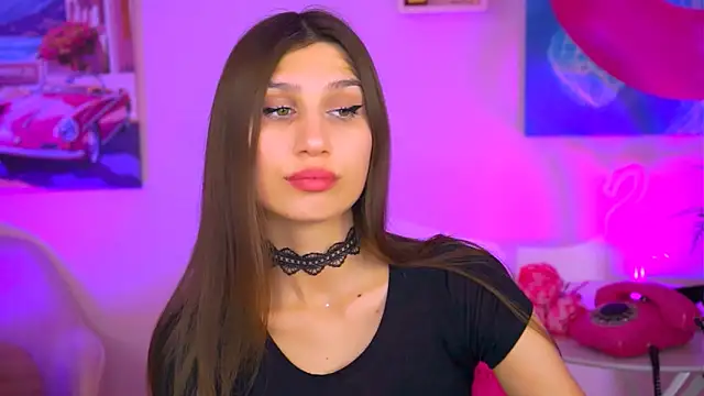 Snapshot of MollyPerry chatting on 12-03-24, 10:18 MollyPerry online show from 12-03-24, 10:18