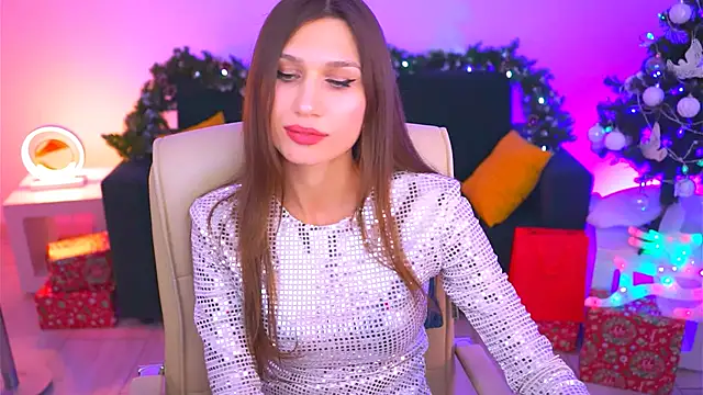 Snapshot of MollyPerry chatting on 12-23-24, 04:06 MollyPerry online show from 12-23-24, 04:06