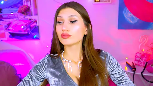 Snapshot of MollyPerry chatting on 12-30-24, 07:11 MollyPerry online show from 12-30-24, 07:11