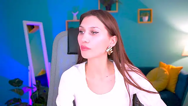 Snapshot of MollyPerry chatting on 02-14-25, 04:31 MollyPerry online show from 02-14-25, 04:31