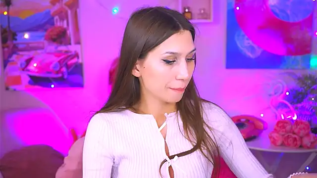 Snapshot of MollyPerry chatting on 02-20-25, 04:14 MollyPerry online show from 02-20-25, 04:14