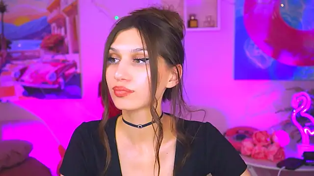 Snapshot of MollyPerry chatting on 02-23-25, 10:09 MollyPerry online show from 02-23-25, 10:09