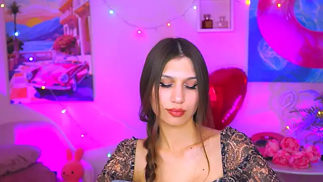 Snapshot of MollyPerry chatting on 02-25-25, 07:25 MollyPerry online show from 02-25-25, 07:25