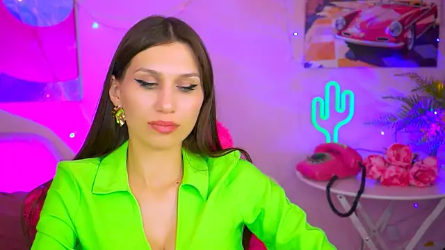 Snapshot of MollyPerry chatting on 03-12-25, 01:36 MollyPerry online show from 03-12-25, 01:36