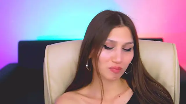 Snapshot of MollyPerry chatting on 03-15-25, 10:33 MollyPerry online show from 03-15-25, 10:33