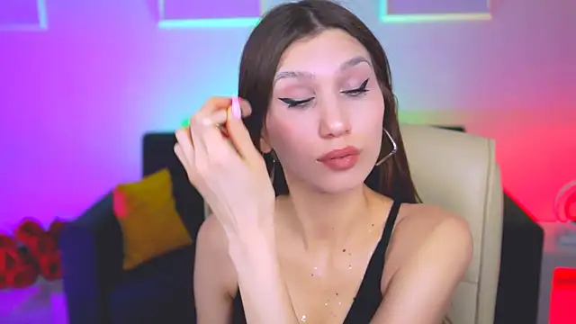 Snapshot of MollyPerry chatting on 03-19-25, 04:02 MollyPerry online show from 03-19-25, 04:02