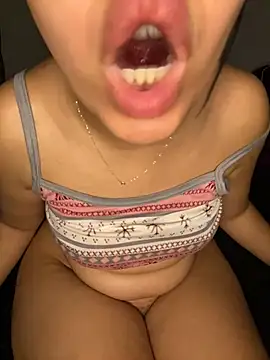 Snapshot of aya12aya chatting on 02-12-25, 07:24 aya12aya online show from 02-12-25, 07:24