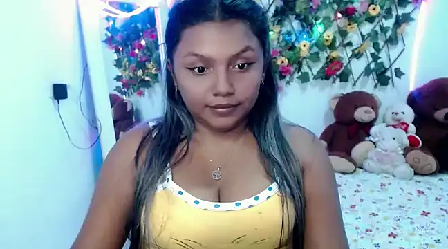 Snapshot of sexysusan4you chatting on 01-19-25, 12:17 sexysusan4you online show from 01-19-25, 12:17