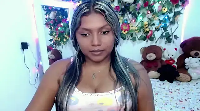 Snapshot of sexysusan4you chatting on 01-29-25, 05:56 sexysusan4you online show from 01-29-25, 05:56