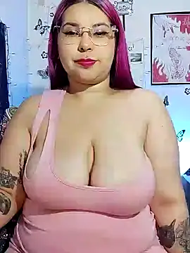 Snapshot of Hada_dracanae chatting on 01-25-25, 12:59 Hada dracanae online show from 01-25-25, 12:59