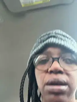 Snapshot of JordanSilk chatting on 01-03-25, 08:54 JordanSilk online show from 01-03-25, 08:54