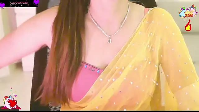 Snapshot of _Blue_Ruubyy_ chatting on 04-10-26, 01:27 Blue Ruubyy online show from 04-10-26, 01:27