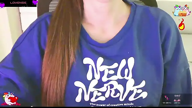 Snapshot of _Blue_Ruubyy_ chatting on 04-11-26, 03:27 Blue Ruubyy online show from 04-11-26, 03:27