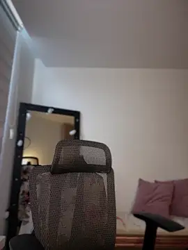 evangeline ch online show from 02-06-25, 02:48