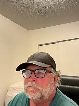 Drummajor online show from 11-12-25, 01:39