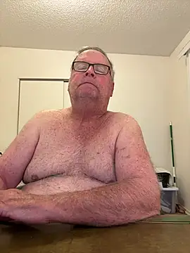 Snapshot of Drummajor chatting on 07-27-26, 01:29 Drummajor online show from 07-27-26, 01:29
