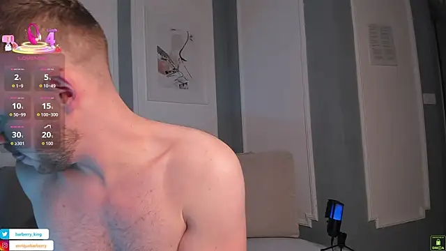 EnriqueBarberry online show from 12-19-25, 06:20