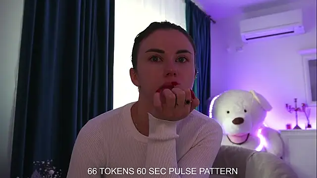 ivyleague  online show from 01-10-25, 06:31