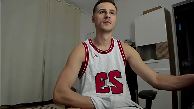 Snapshot of Jimmymorello chatting on 09-24-25, 04:32 Jimmymorello online show from 09-24-25, 04:32