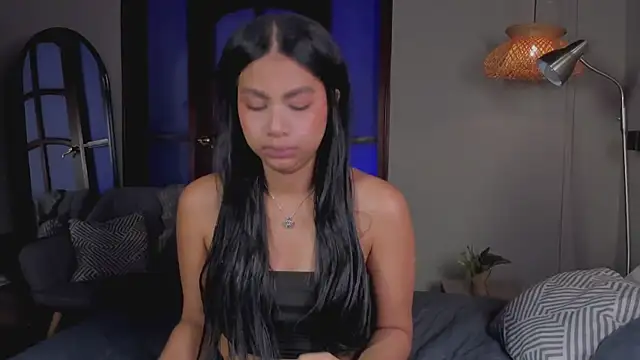 nayah   online show from 01-13-26, 07:41