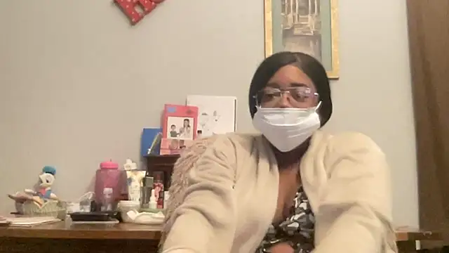 MommyConfident online show from 11-07-25, 09:04