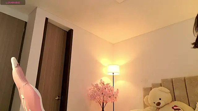 KaylaCollinsX online show from 09-10-25, 11:38