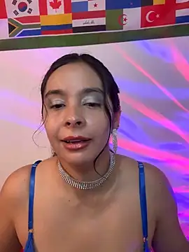 Snapshot of BrendaBrooks chatting on 06-22-26, 03:09 BrendaBrooks online show from 06-22-26, 03:09