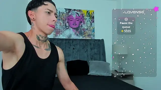 AmberAdams  online show from 01-31-25, 12:40