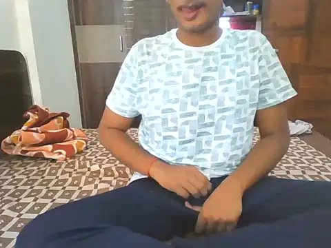 Snapshot of Dusky_Aarav chatting on 09-22-25, 06:37 Dusky Aarav online show from 09-22-25, 06:37