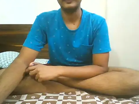 Snapshot of Dusky_Aarav chatting on 10-14-25, 04:19 Dusky Aarav online show from 10-14-25, 04:19