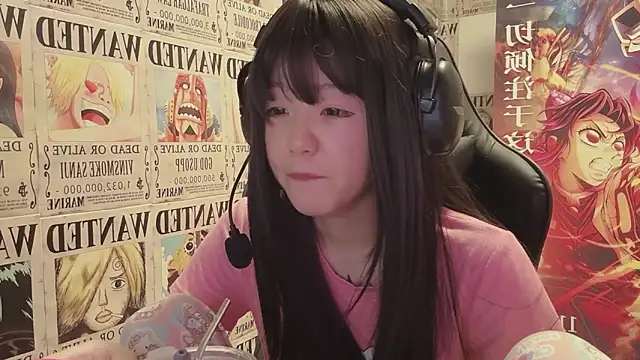 SNAKEgirlQAQ online show from 05-31-26, 04:25