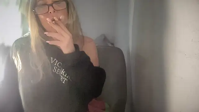 ALEXADANIELLE online show from 03-13-26, 08:04