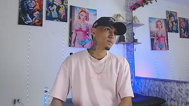 Liam lee online show from 09-10-25, 02:39