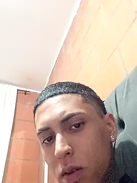 Liam lee online show from 12-02-25, 03:45