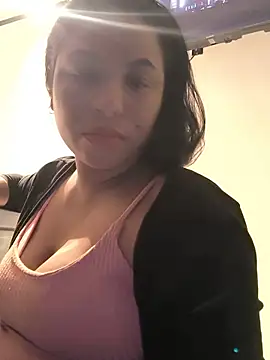 Snapshot of Francesca_ferrari chatting on 06-30-26, 11:17 Francesca ferrari online show from 06-30-26, 11:17