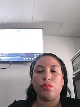 Snapshot of Francesca_ferrari chatting on 07-11-26, 09:49 Francesca ferrari online show from 07-11-26, 09:49