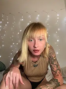 Snapshot of haileyhope_ chatting on 10-01-25, 06:36 haileyhope  online show from 10-01-25, 06:36