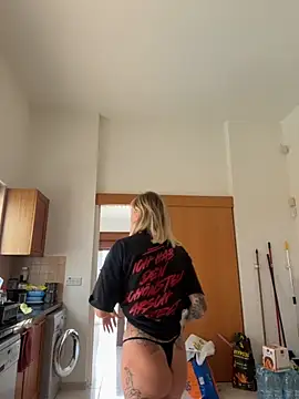 Snapshot of haileyhope_ chatting on 10-03-25, 08:55 haileyhope  online show from 10-03-25, 08:55