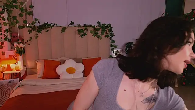 Snapshot of Meow_Nancy chatting on 05-22-26, 05:14 Meow Nancy online show from 05-22-26, 05:14