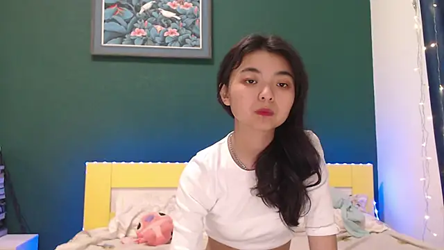 Shy Kira online show from 01-15-26, 10:20