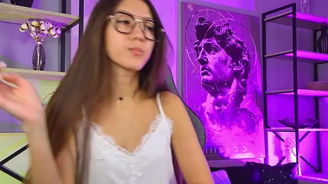 LanaBaker online show from 11-06-25, 02:45