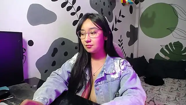 Snapshot of Anny_Angelic chatting on 03-22-26, 02:37 Anny Angelic online show from 03-22-26, 02:37