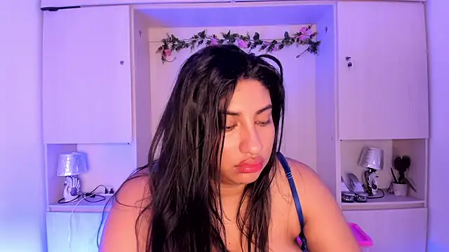 Snapshot of CANDYGABYY chatting on 07-08-26, 08:13 CANDYGABYY online show from 07-08-26, 08:13