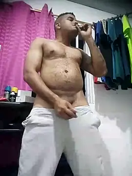 SaucyAffair0 online show from 03-08-26, 01:47