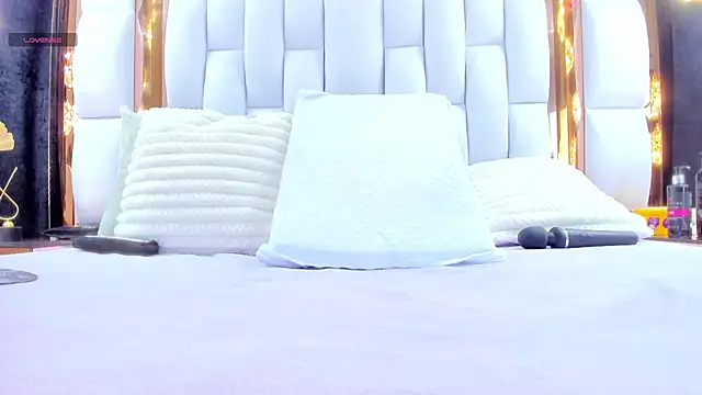 RileySweett online show from 10-27-25, 11:47