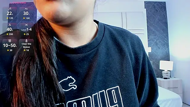 paulina sweett  online show from 04-20-26, 12:30