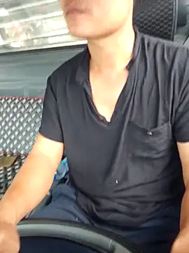 Vanilahirl online show from 10-16-25, 04:13